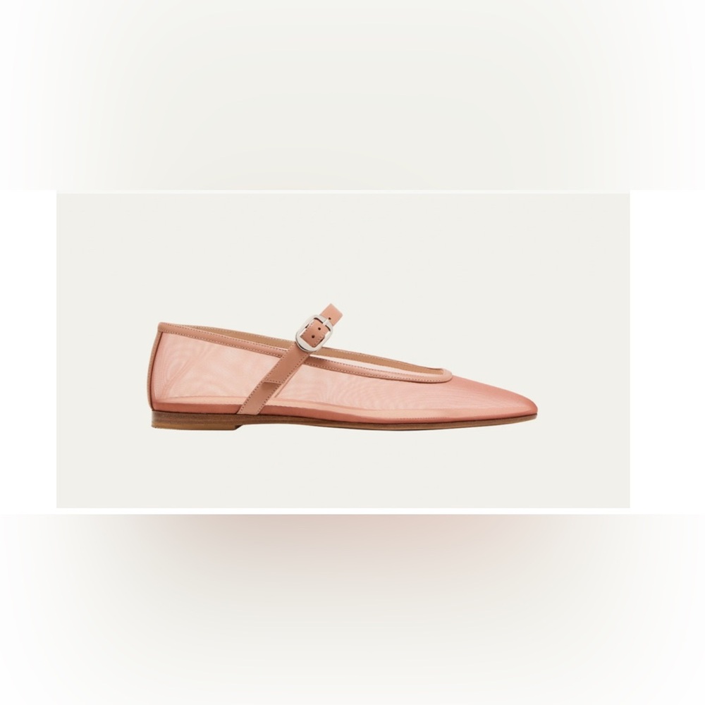 Le Monde Beryl Mary Jane Ballerina